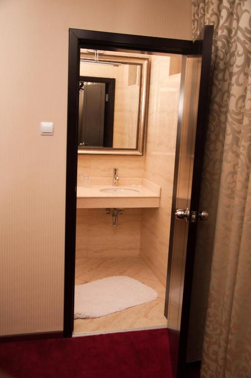 Hotel Baden Calarasi (Calarasi) Quarto foto